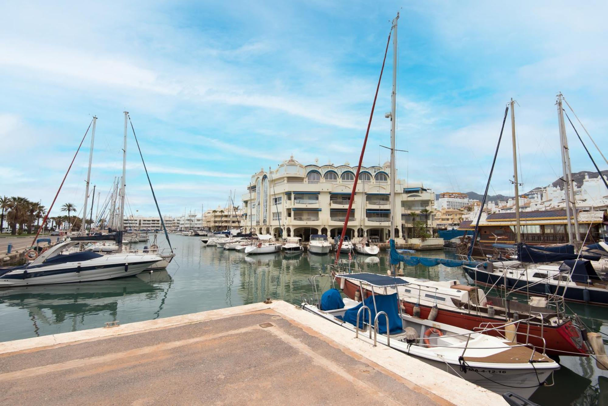 Appartamento PUERTO MARINERO en El Puerto Marina de Benalmádena en el corazón de la Costa del Sol. Esterno foto