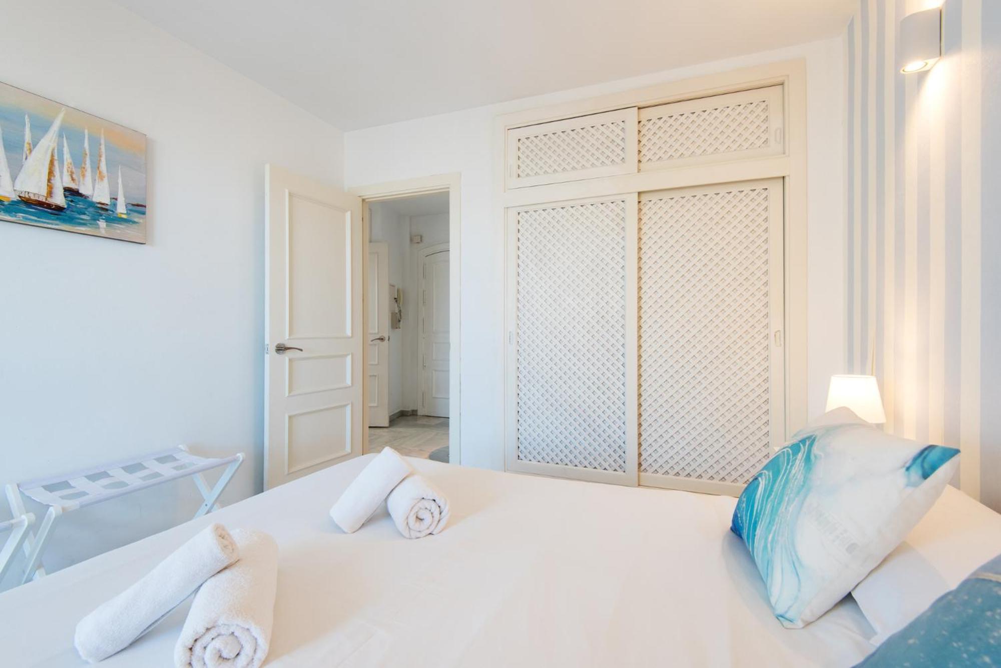 Appartamento PUERTO MARINERO en El Puerto Marina de Benalmádena en el corazón de la Costa del Sol. Esterno foto